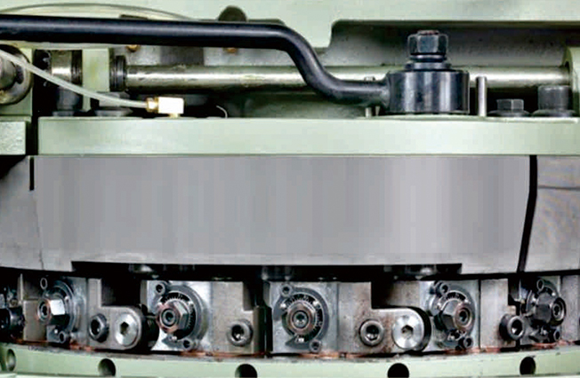 Can Filling and Sealing Machine - Product Details 2